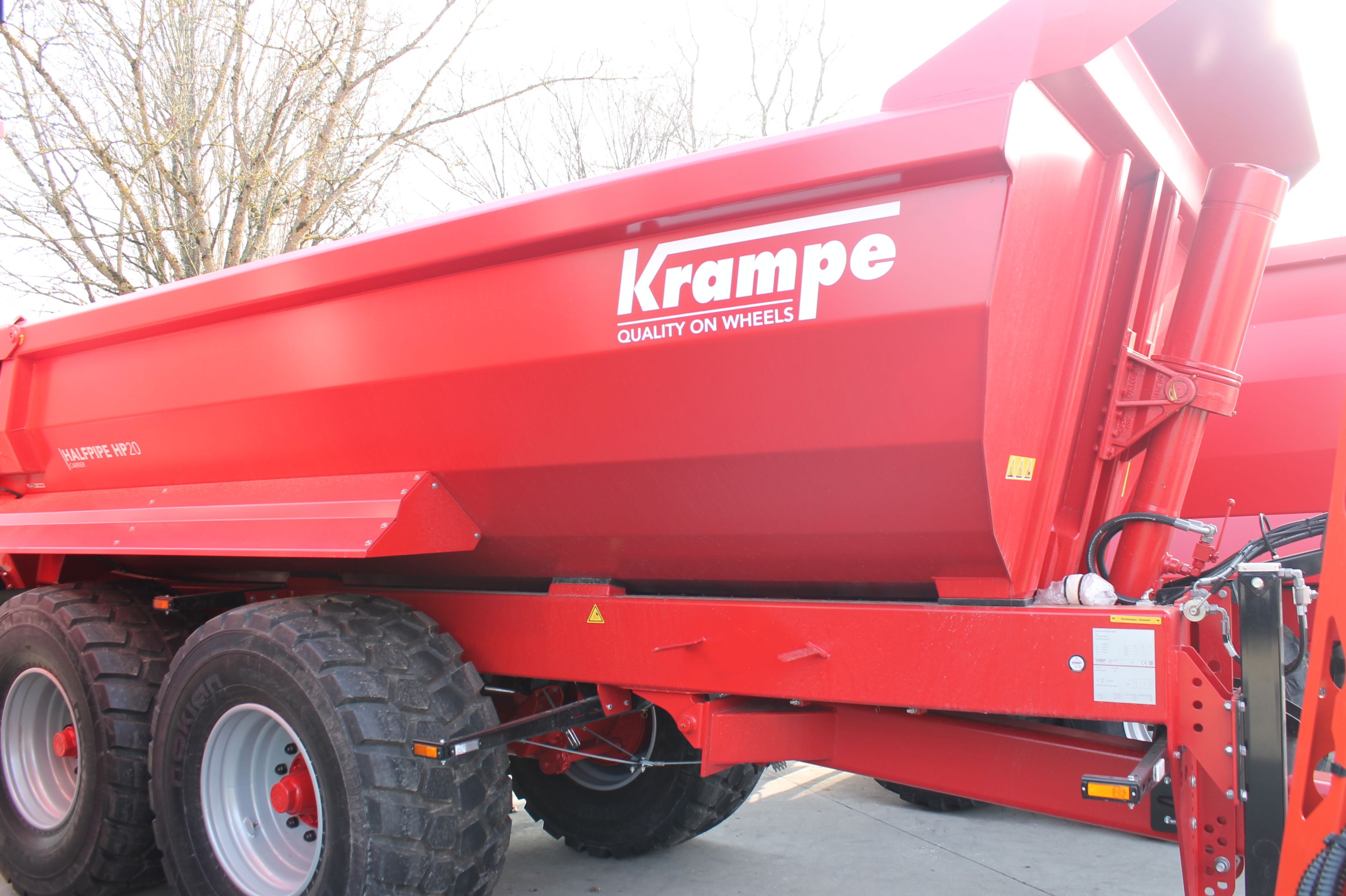 HP 20 CARRIER Krampe Muldenkipper